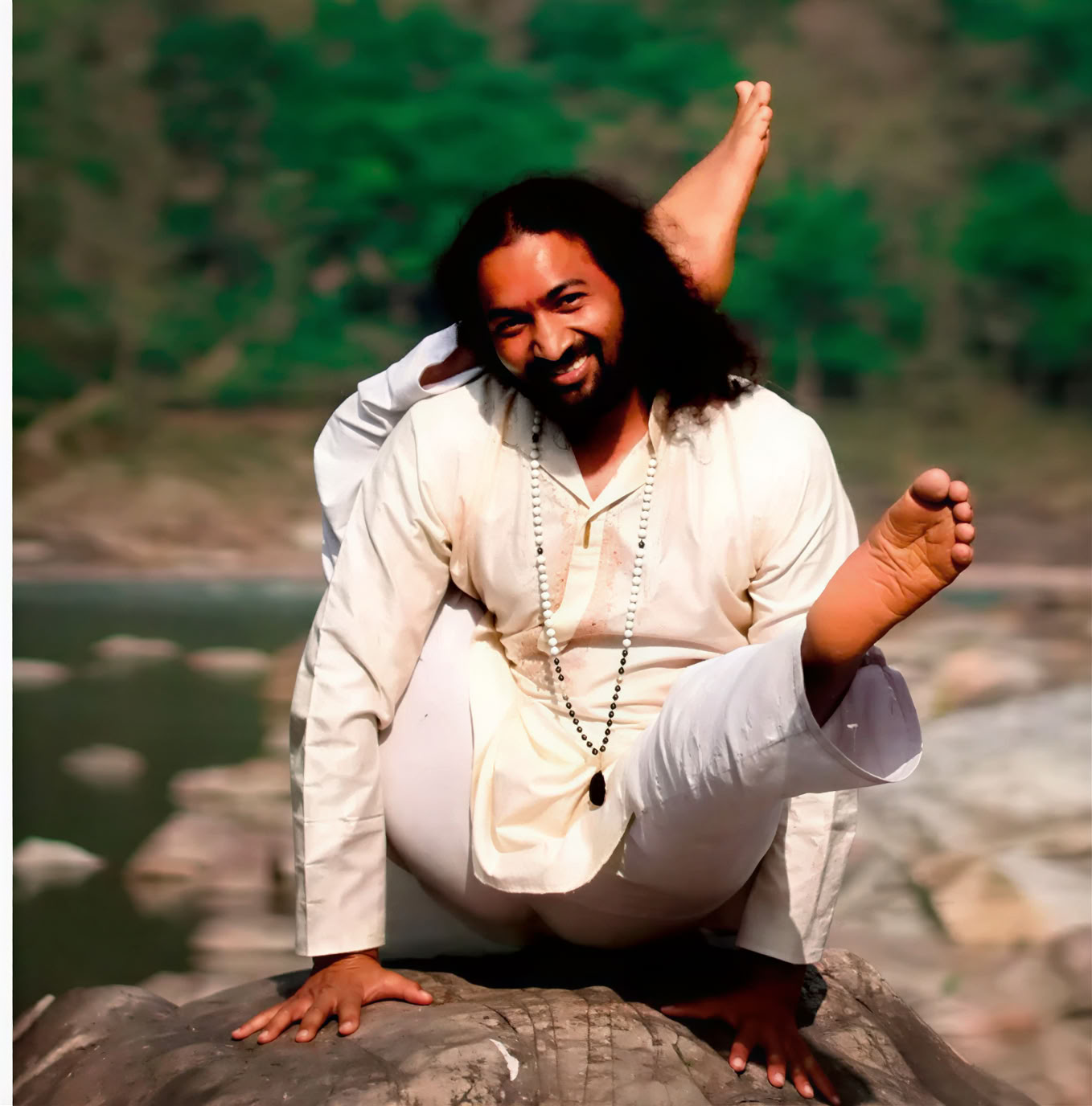 200 tunnin ayurveda-joogaopettajakoulutus Rishikeshissä, Intiassa