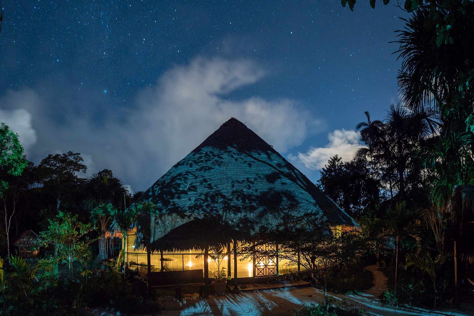 Ayahuasca-parantumisen retriitti + 5 päivän integraatioretriitti