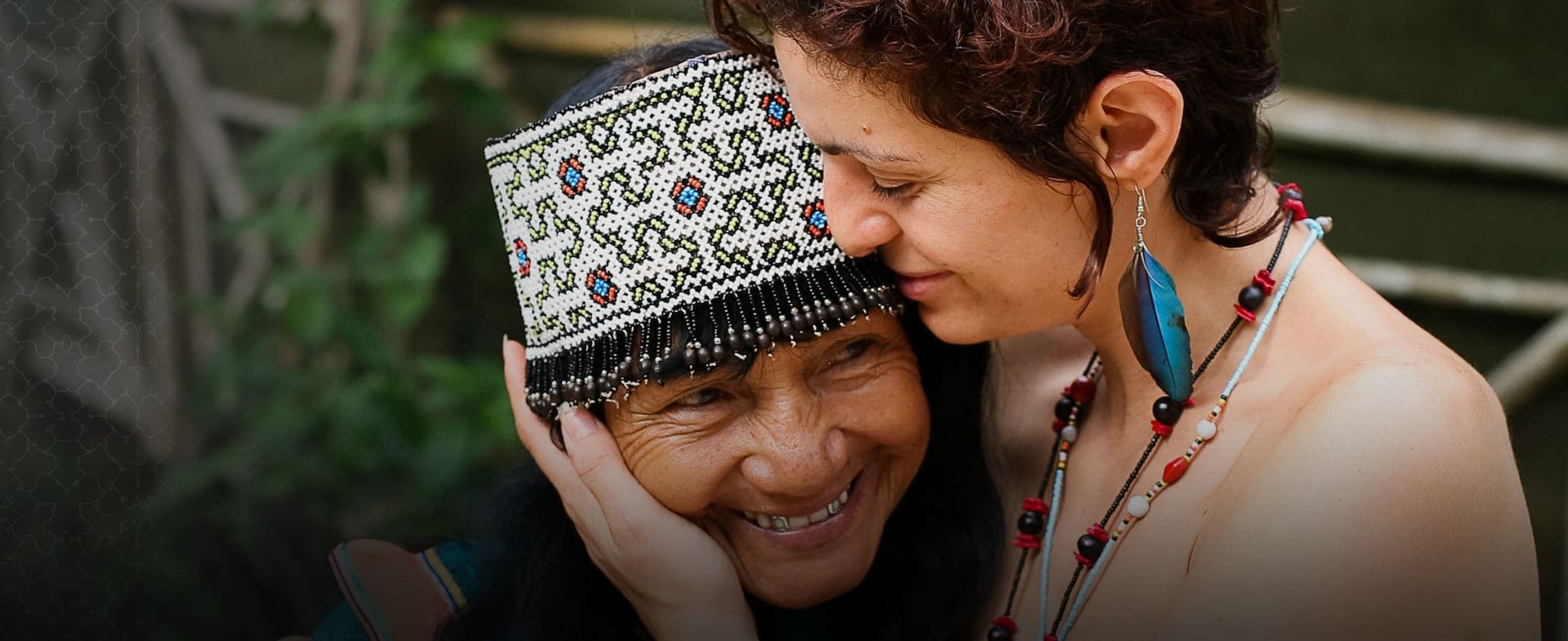 Linjassa Elämisen Ayahuasca-parannusretriitti + 5 päivän integraation jatkoretriitti