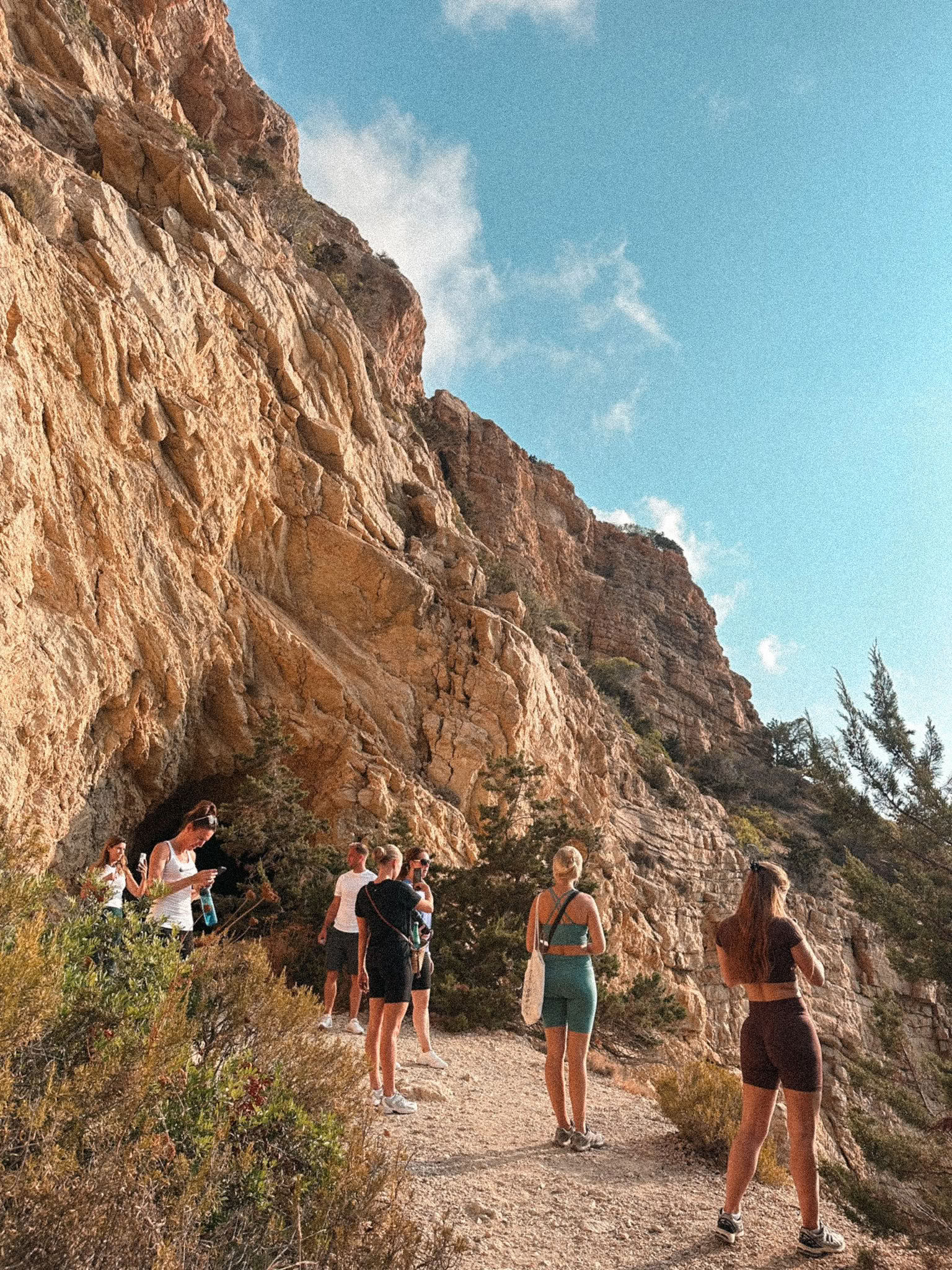 Sekoittumisen ja tapaamisen puolen päivän retriitti Ibizalla