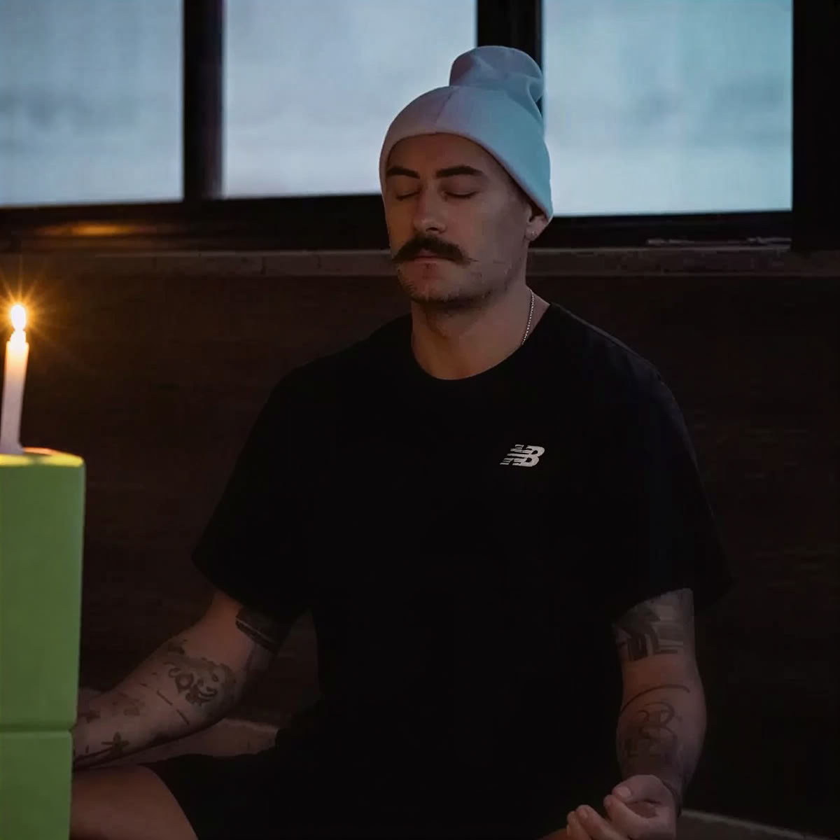 100 tunnin joogaopettajakoulutus Rishikeshissä