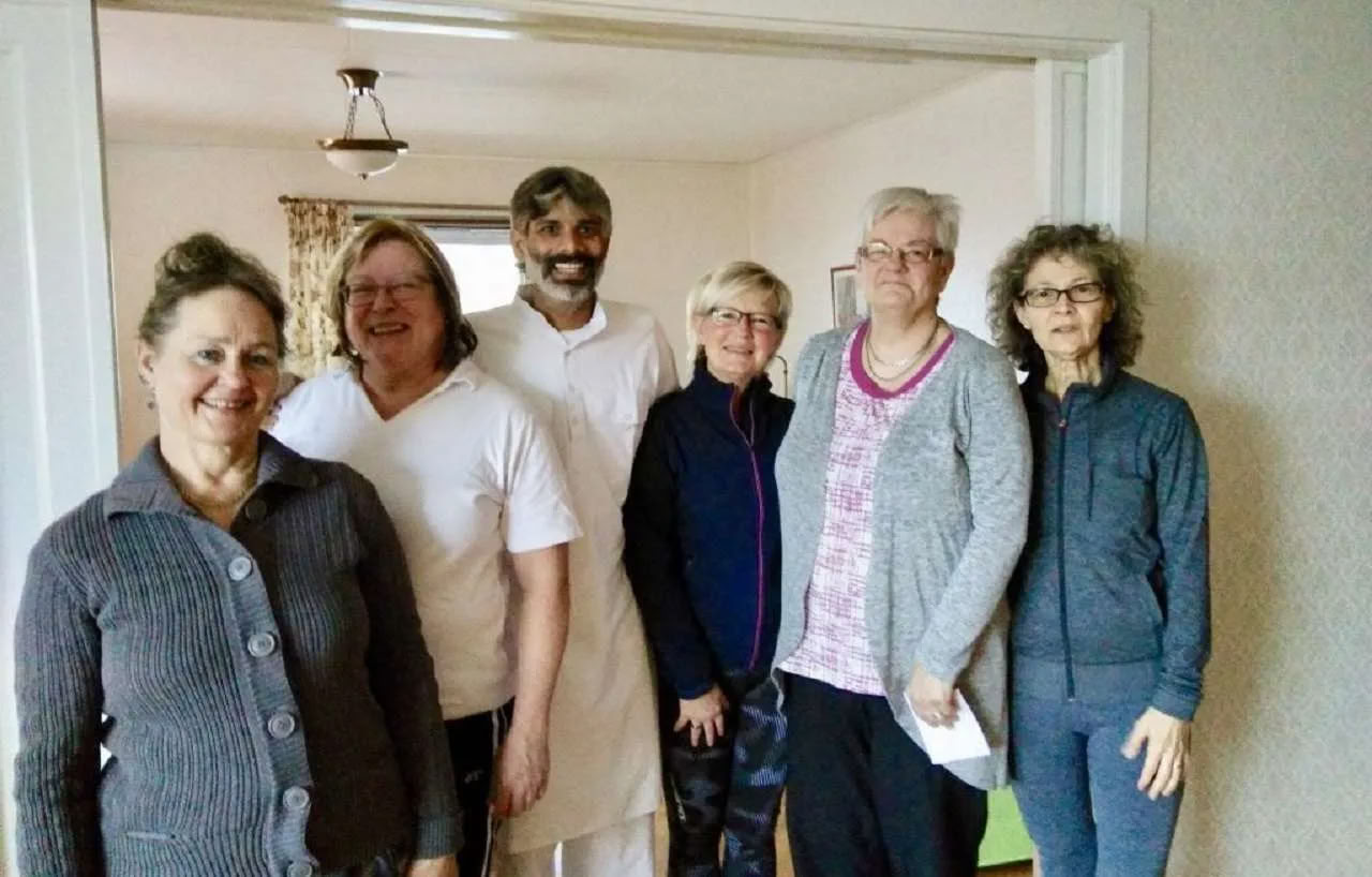 Joogaterapian koulutusretriitti Rishikeshissä, Intiassa