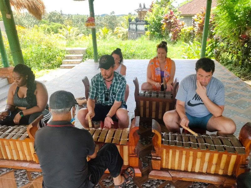 BALIGRASS - Itseparantuminen muinaisen viisauden ja meditaation avulla