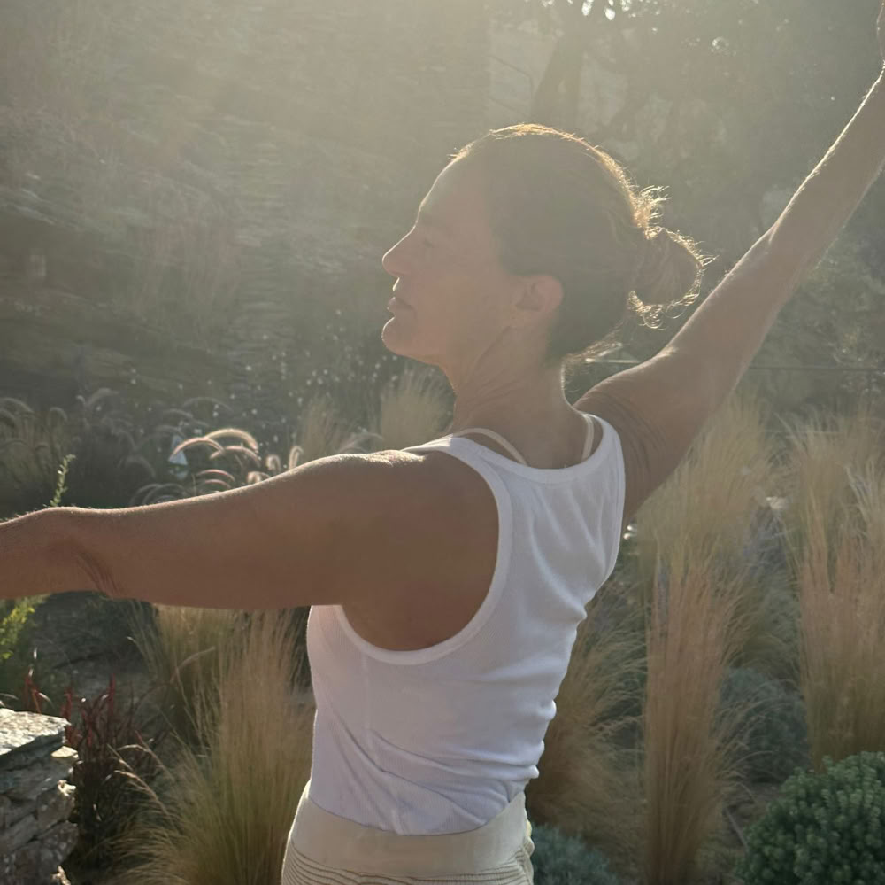 Juuriudu ja nouse: Muuntava meditaatioretriitti