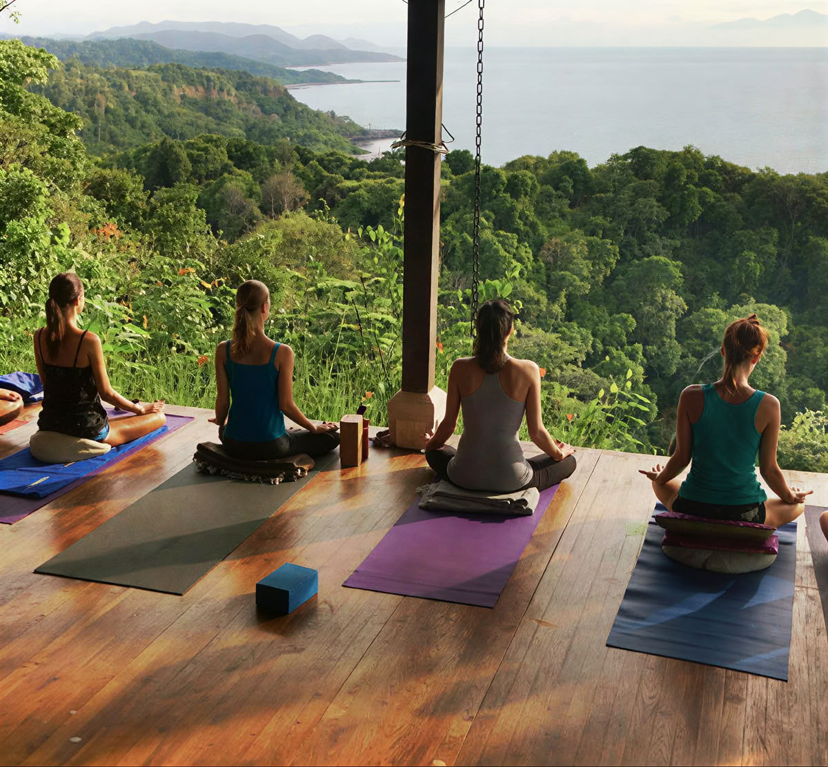 Ayurvedinen joogaretriitti – Chloe Haddad