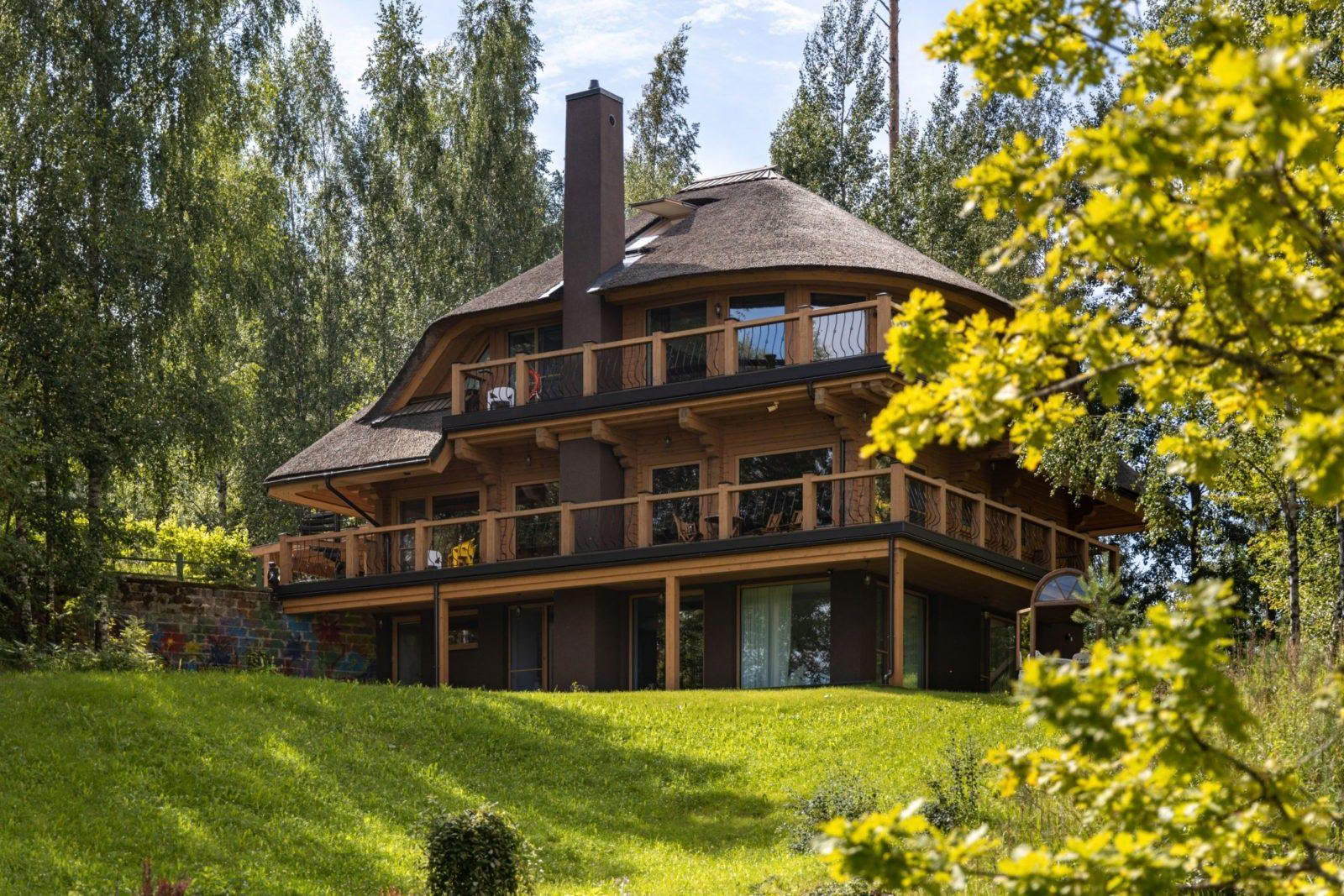 Yksinvetäytyminen