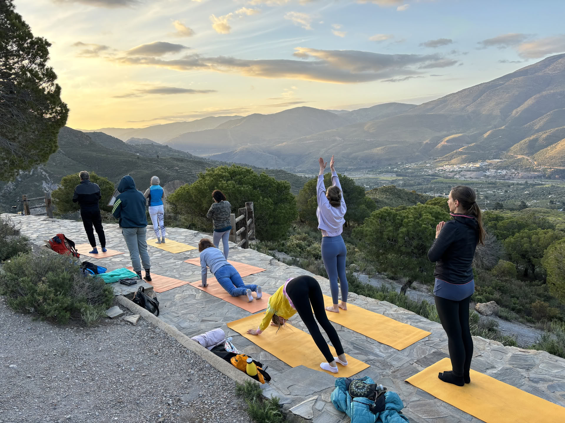 Yksinkertaisuuden ilo -retriitti - Andalusia - 7 päivää joogaa, meditaatiota ja sisäinen uudelleenkäynnistys