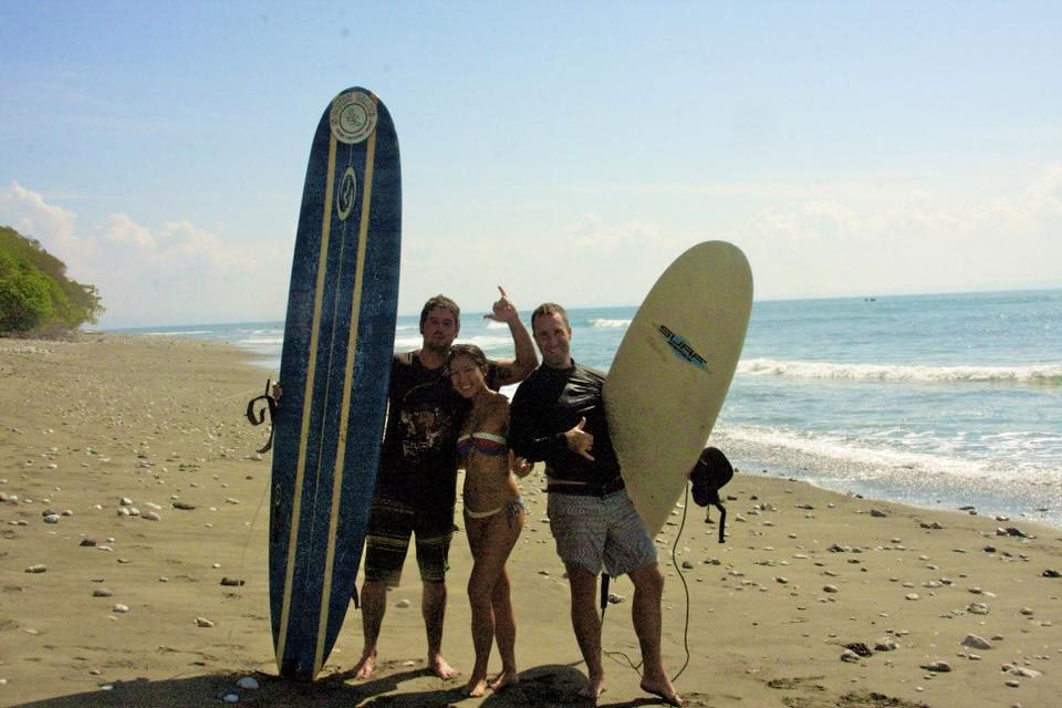 Salty Retreats: Surffaa, hikoile ja virtaa Costa Ricassa