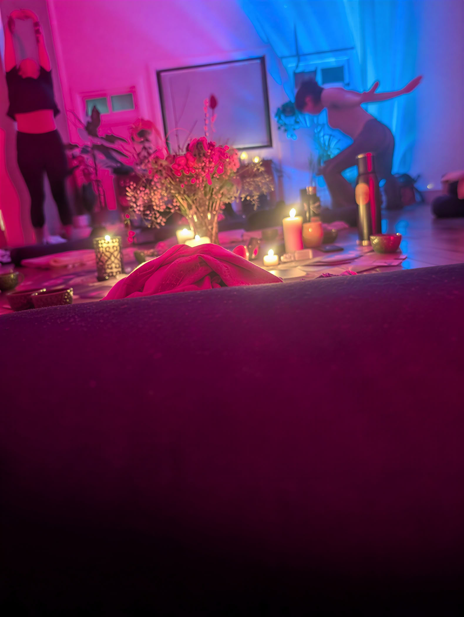 Intuitiivinen liike ja meditaatio (Aimee)
