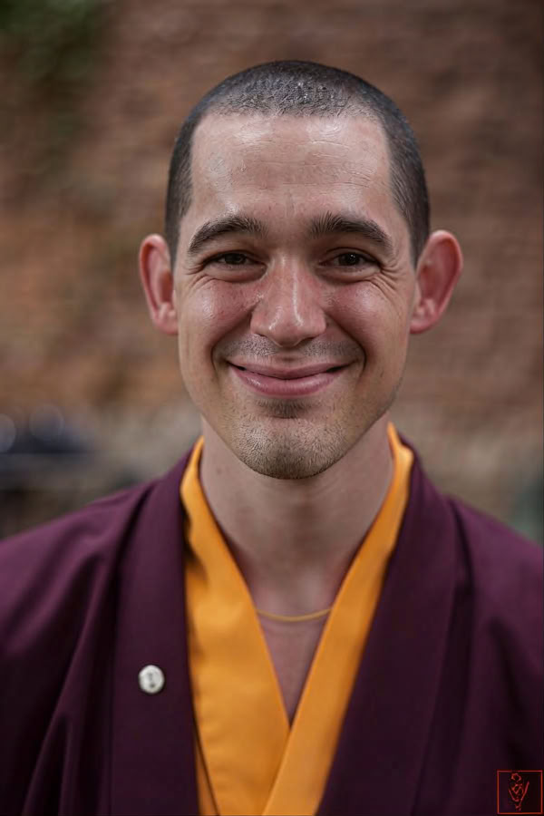 Rauha ja vapaus: Viikon mittainen meditaatioretriitti