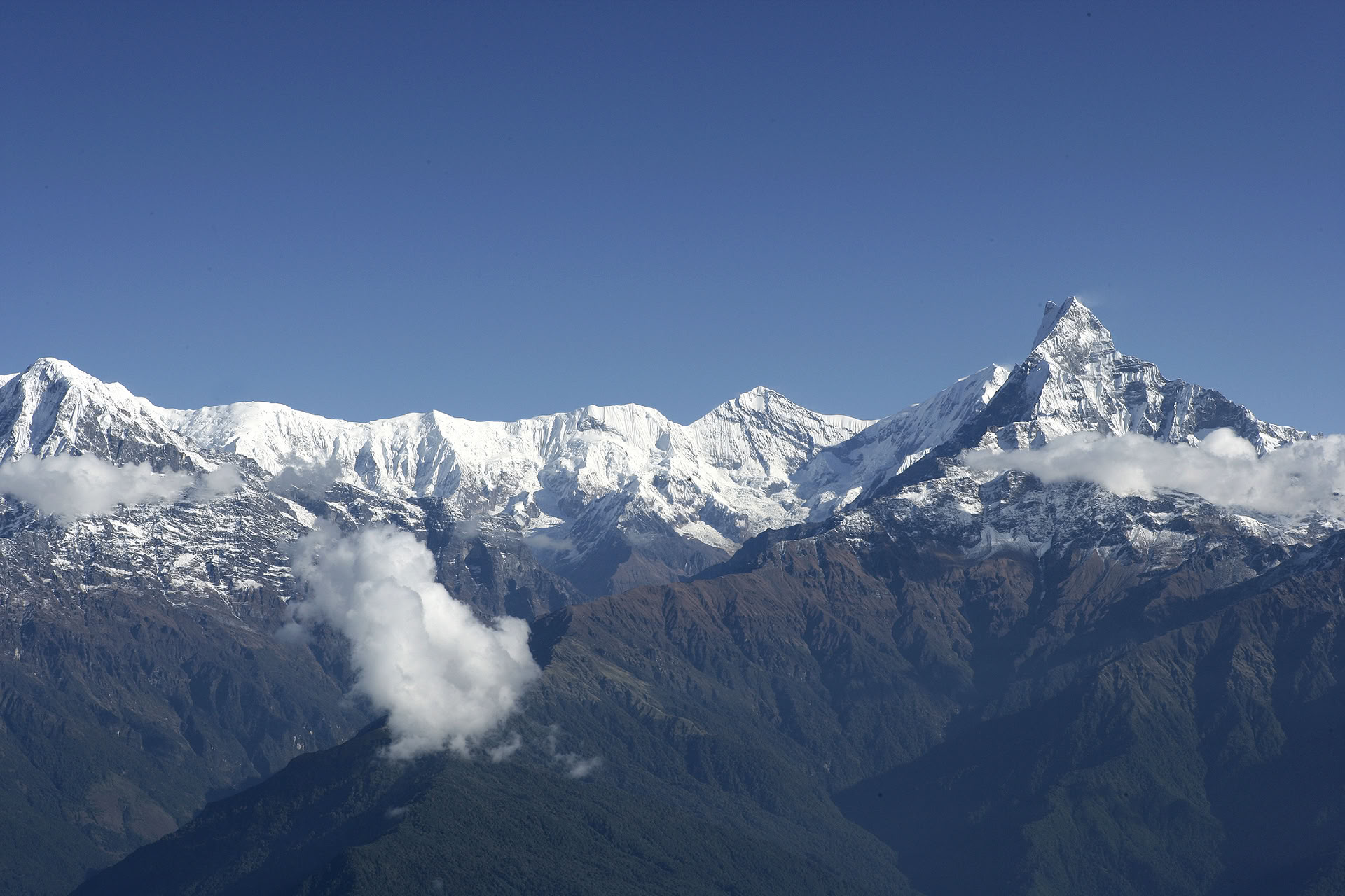 Machhapuchhren vaellus ja Himalajan tutkiminen 11 päivää