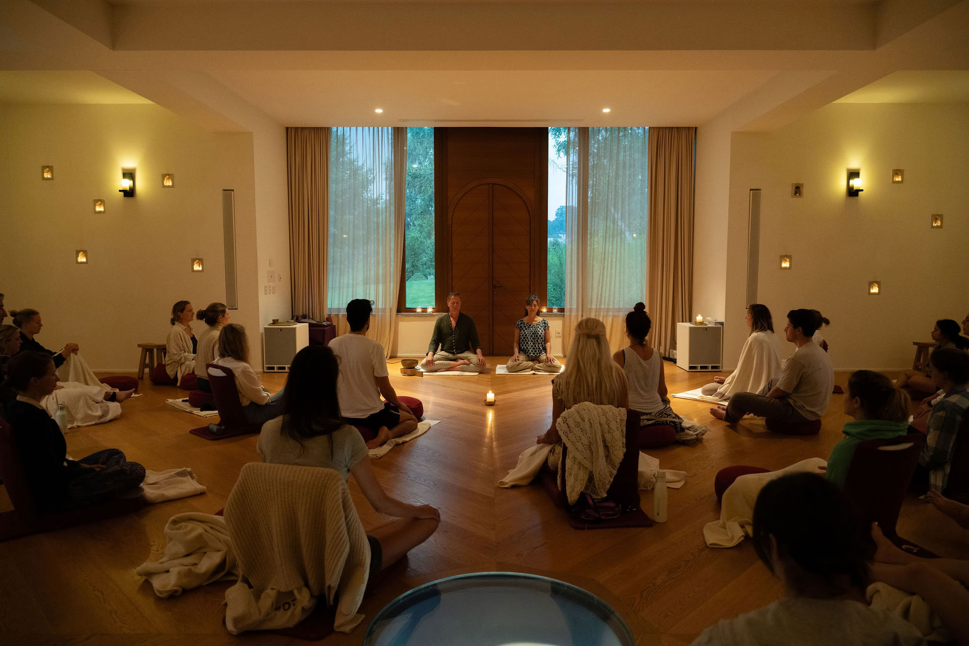 Kynnys: digipaaston meditaatioretriitti