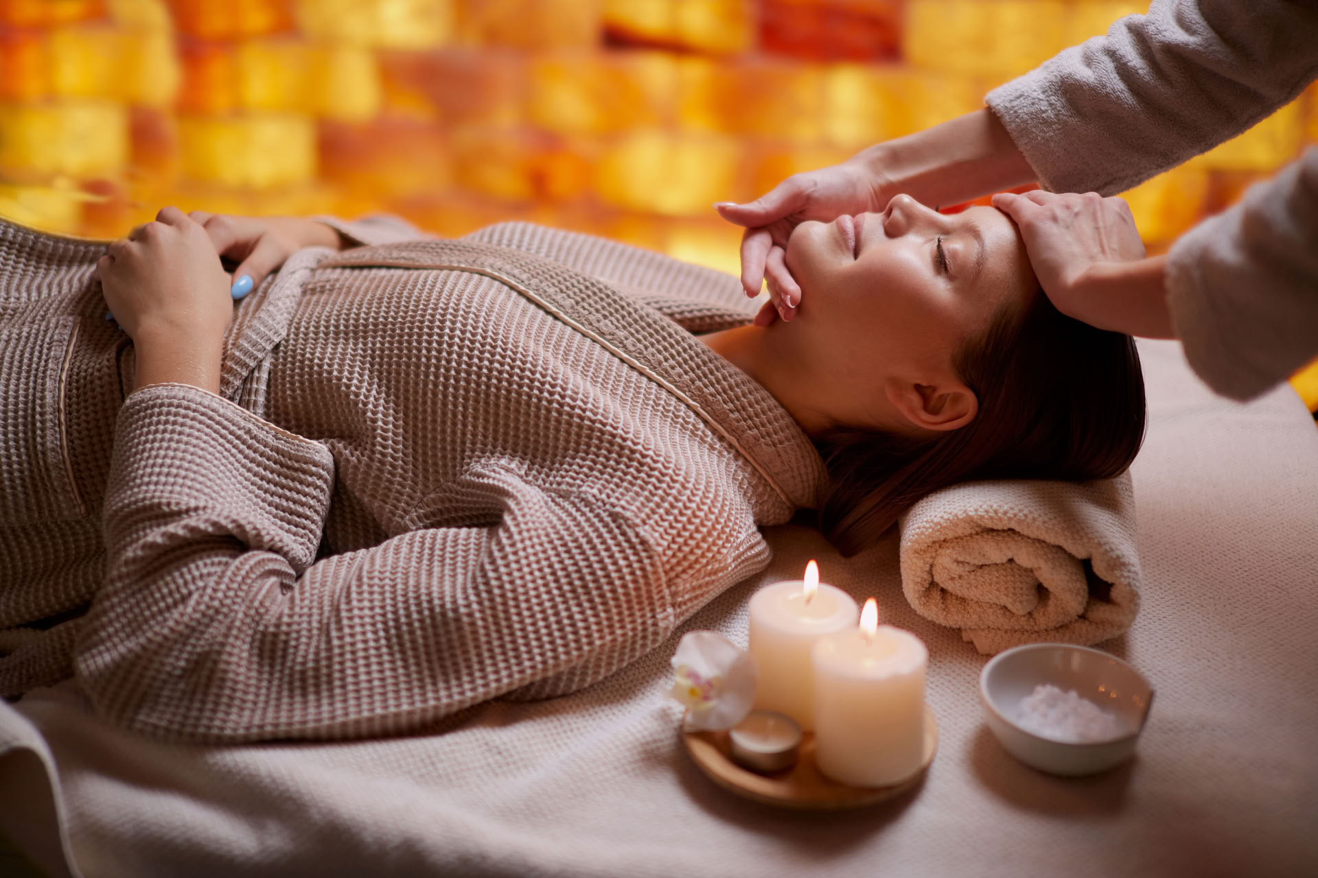 Reiki Rentouttava Energiahoito