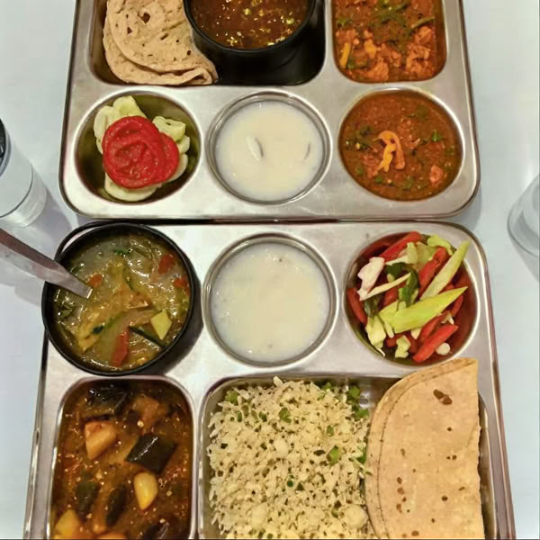 14 päivän joogaretriitti Rishikeshissä