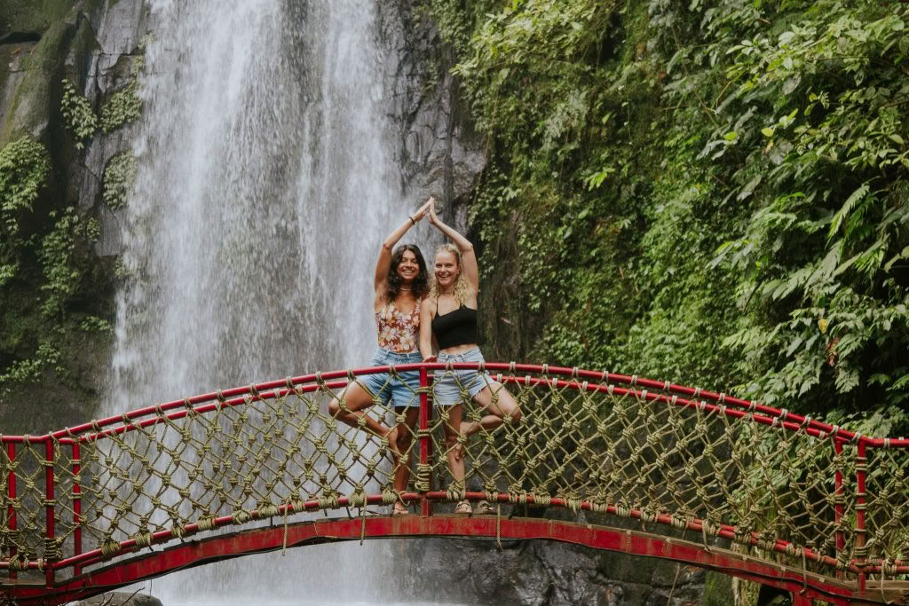 200 tunnin joogaopettajakoulutus Ubud, Bali | RYT 200 -kurssi – 30.8.–19.9.