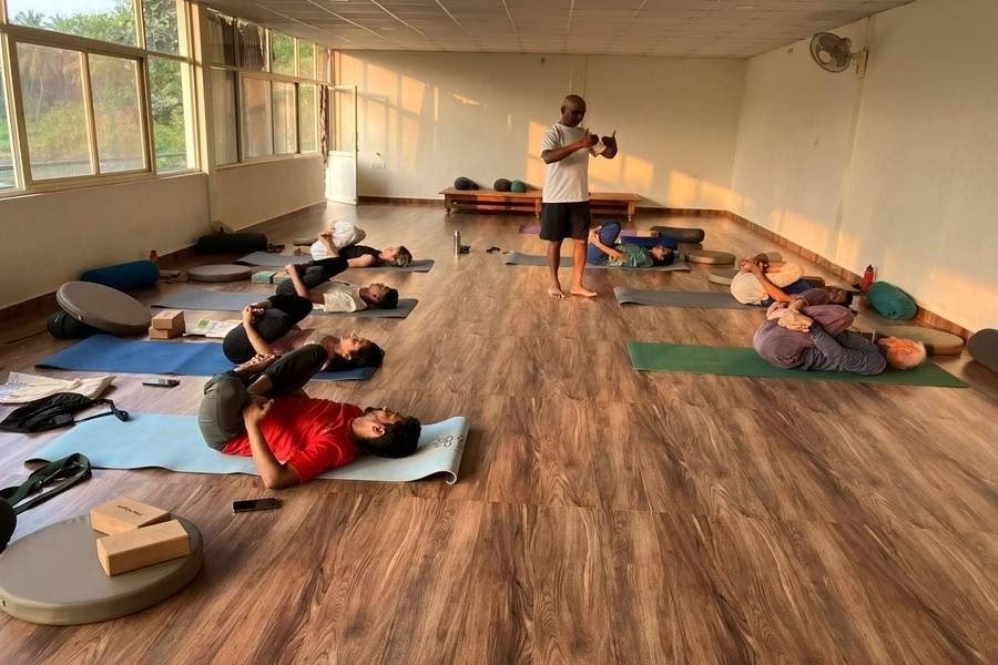 300 tunnin joogaopettajakoulutuskurssi Mysoressa