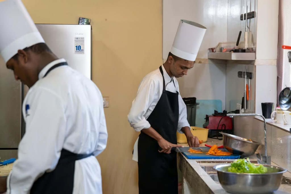 Paluu säihkeeseen: ayurvedinen pitkäikäisyysretriitti Sri Lankassa