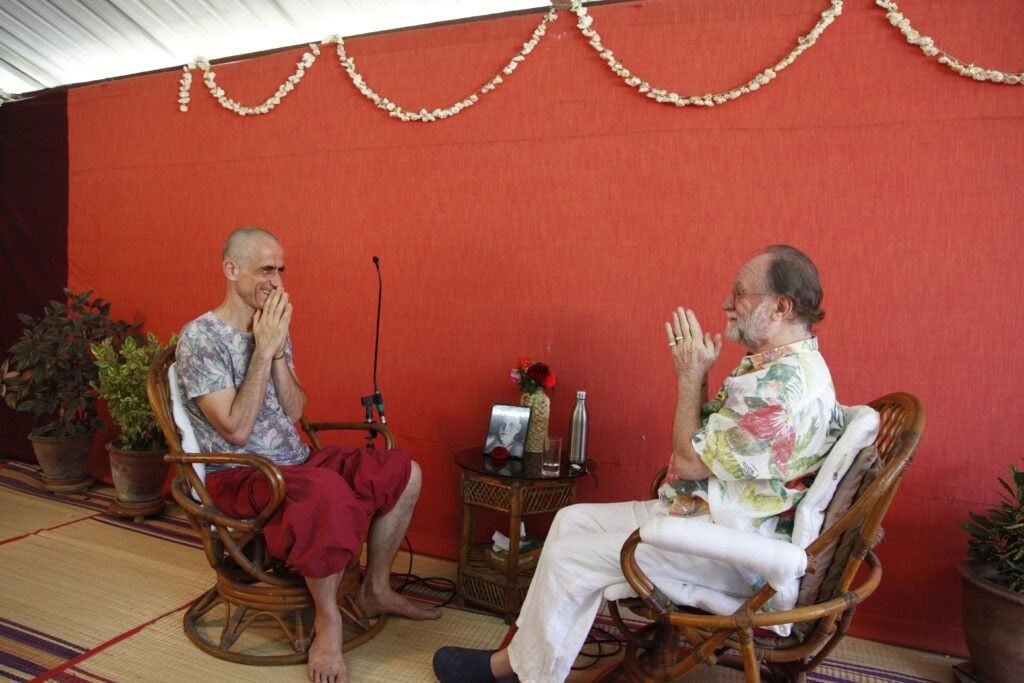 Lauantai + sunnuntai aamu: jooga ja meditaatio