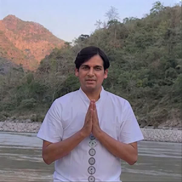 100 tunnin meditaatio-opettajakoulutus Rishikeshissä – 2.–14. heinäkuuta 2026