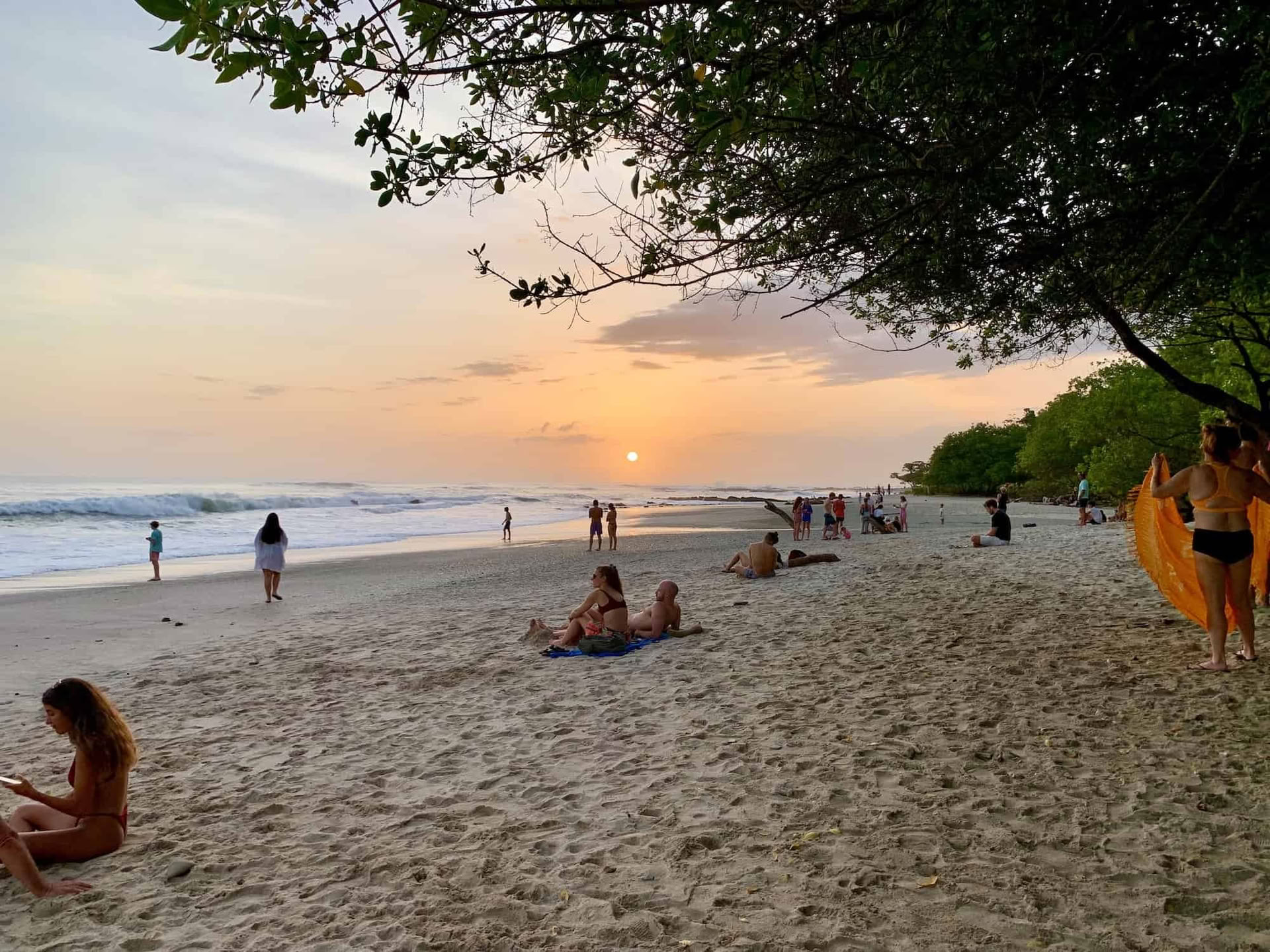 Surun aaltojen retriitti Costa Ricassa 2026