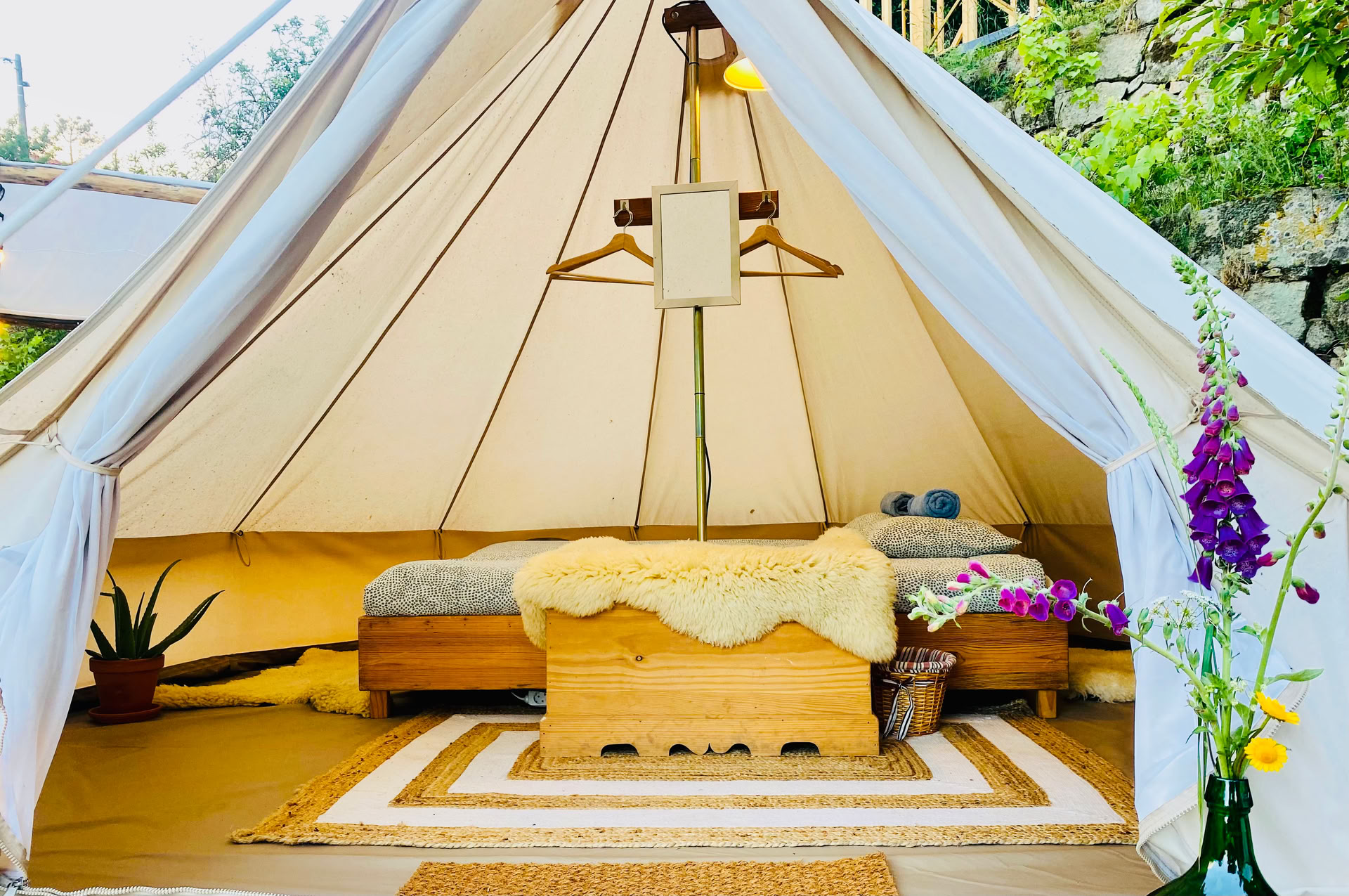 Lepää ja nouse