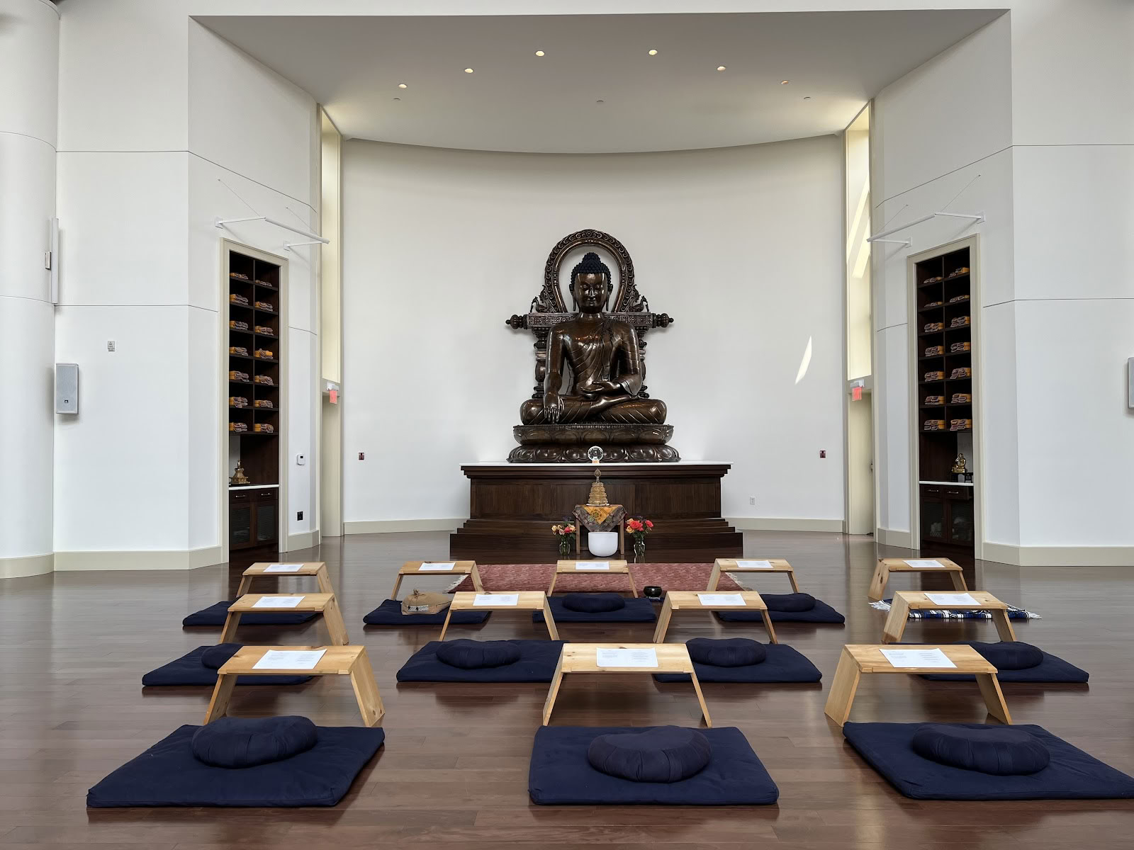 Dharmakaya Center for Wellbeing: Meditaatioretriitit New Yorkin Catskill-vuorilla