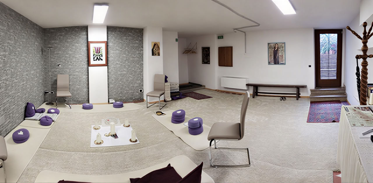 Meditaatioretriitit Assisin, Italian yksinkertaisessa rauhassa