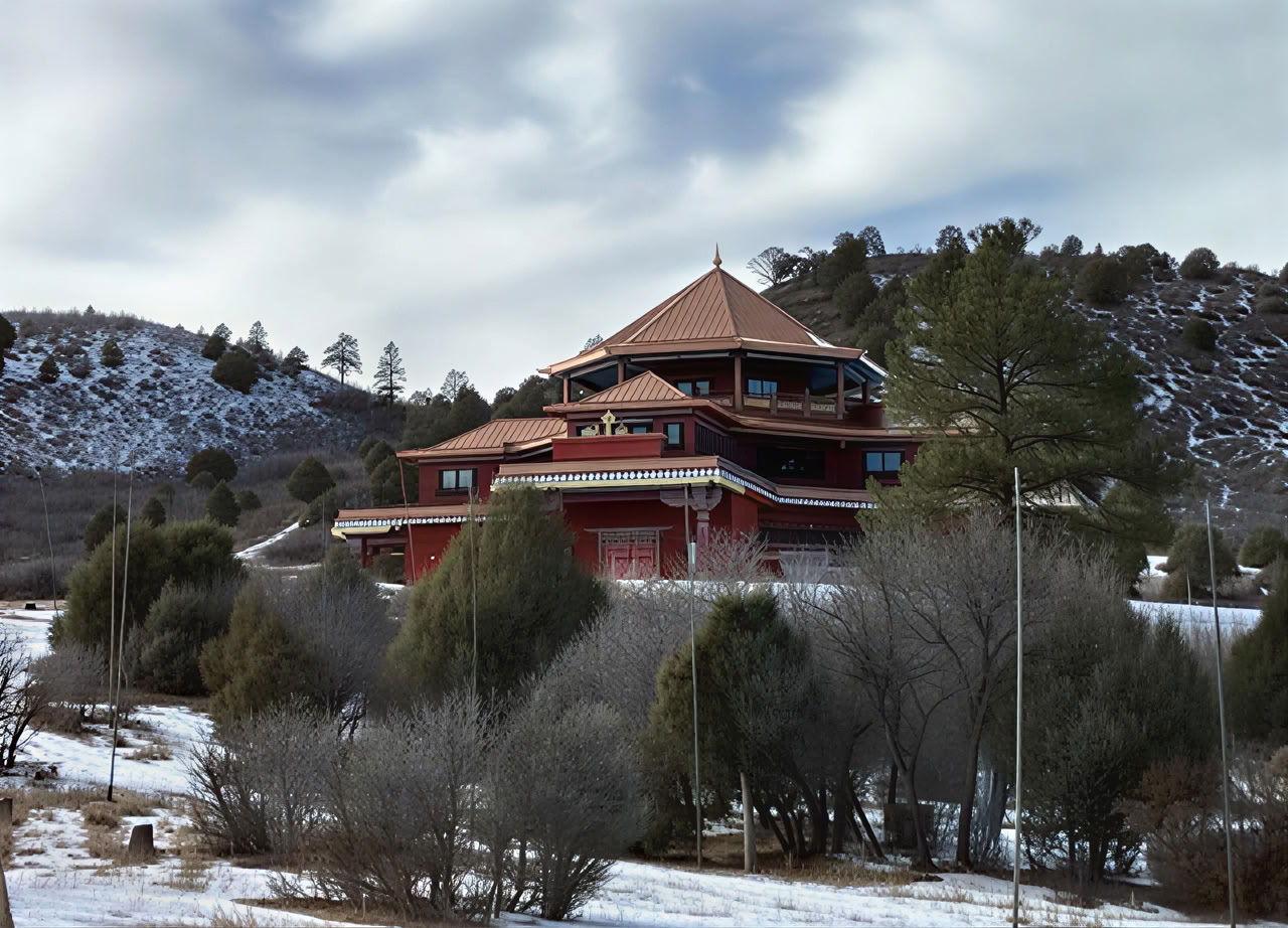 Tara Mandalan buddhalainen retriitti