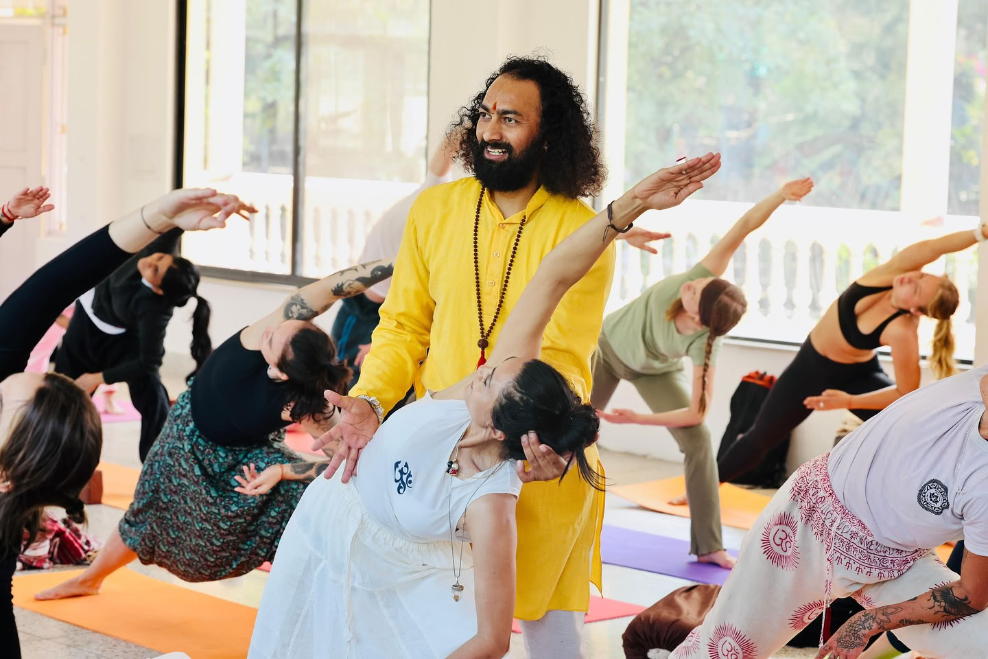 Om Shanti Om Yoga-Ashrami