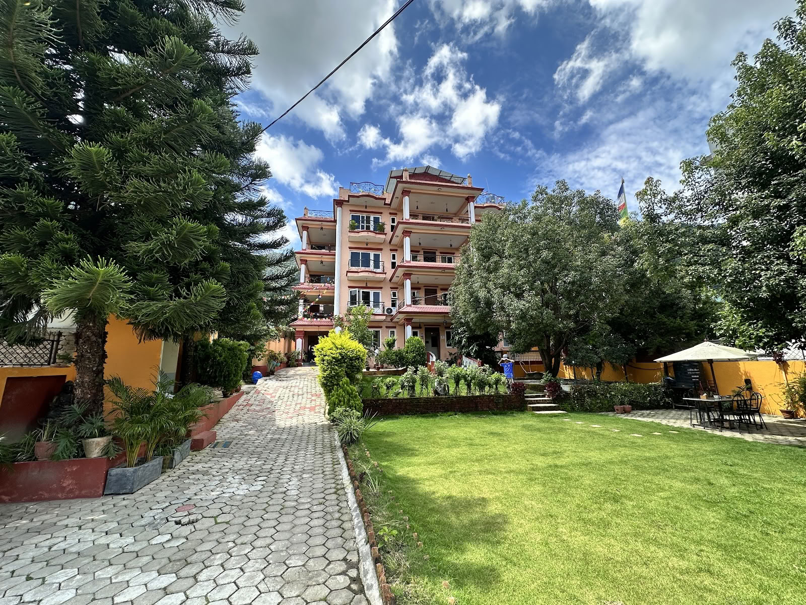 Himalajan jooga-akatemia