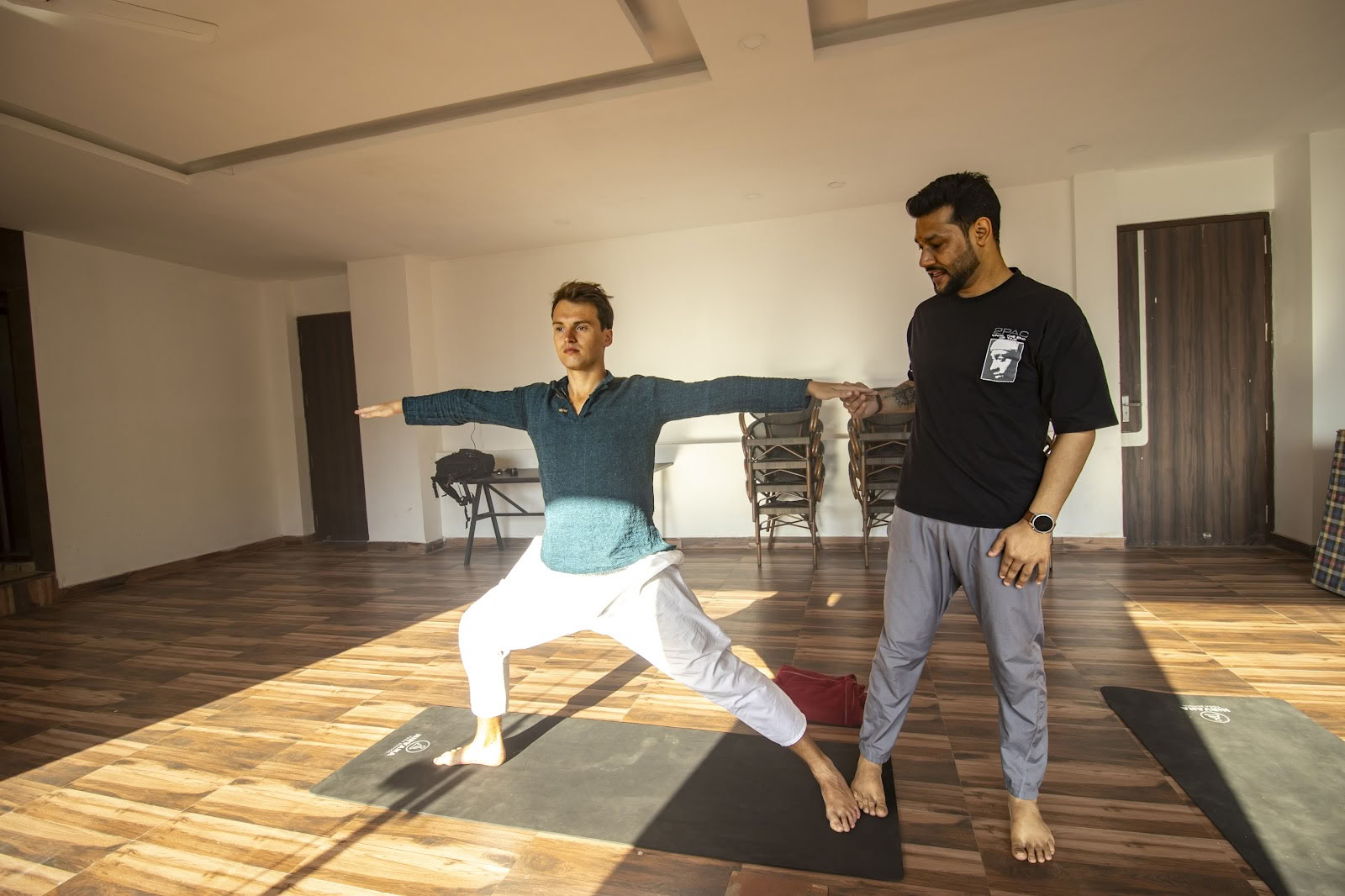 Aradhana Yogashala | Joogaretriittikeskus Rishikeshissä | Joogaopettajakoulutus Rishikeshissä