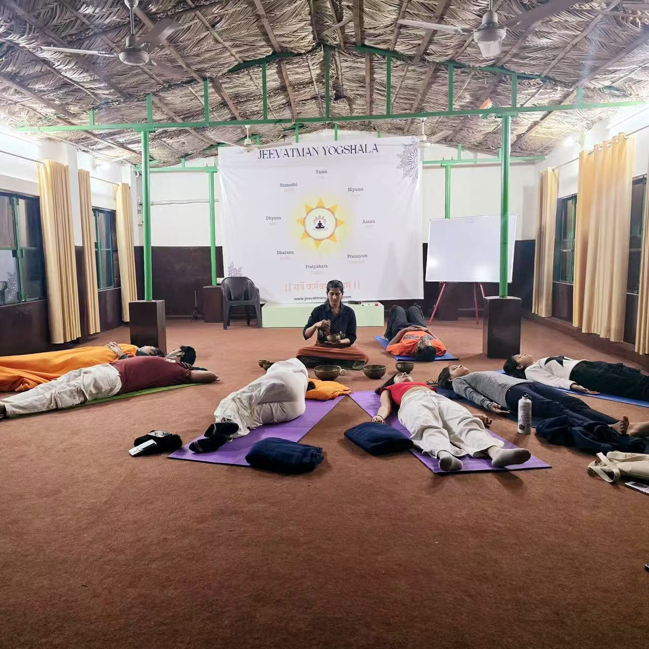 Jeevatman Yogshala - Paras joogakoulu Rishikeshissä, Intiassa