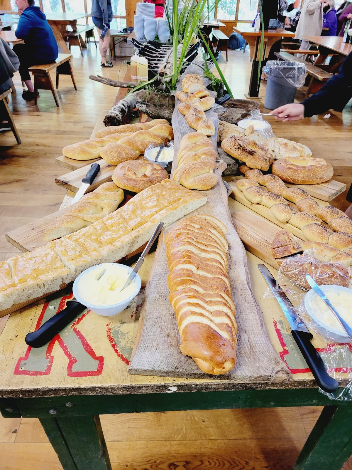 Rustiikkiset äitiysretriitit