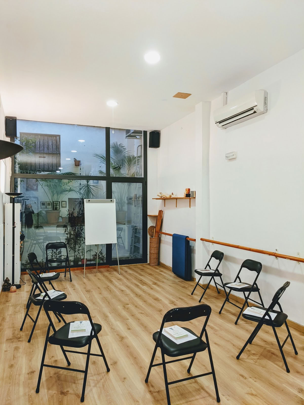 Tietoisen läsnäolon kurssit Barcelonassa - Mindfulme