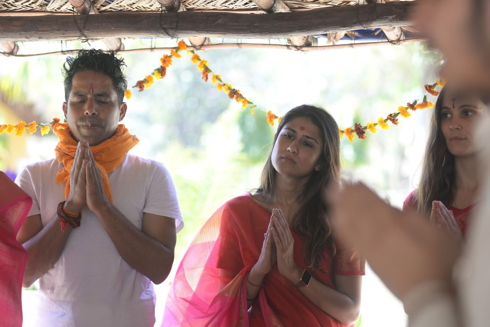Rishikeshin Adiyogi - Joogaopettajakoulutus Rishikeshissä RYS 200, 300