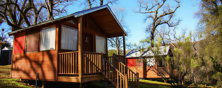 Om Cabin - Private or book with a friend (2 twin beds)