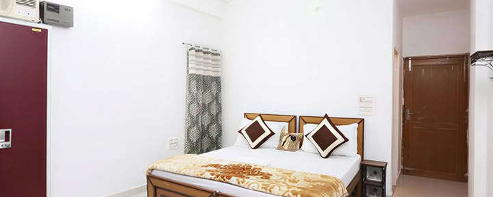 Private Room