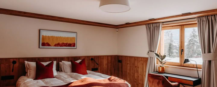 Main Chalet Room 18